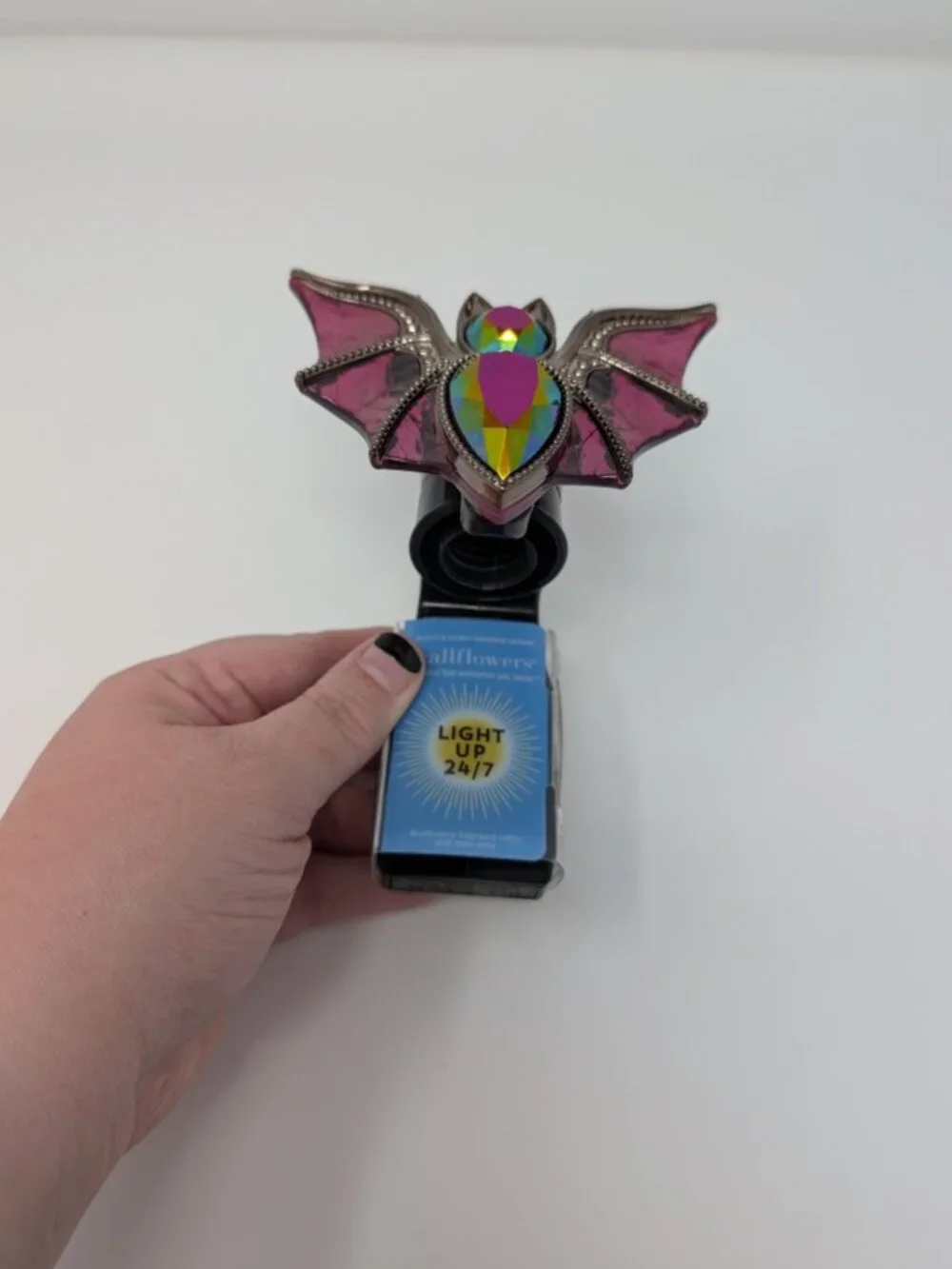 Bath & Body Works Halloween Pink Jewel Bat Wallflowers Plug – Light Up – NWT